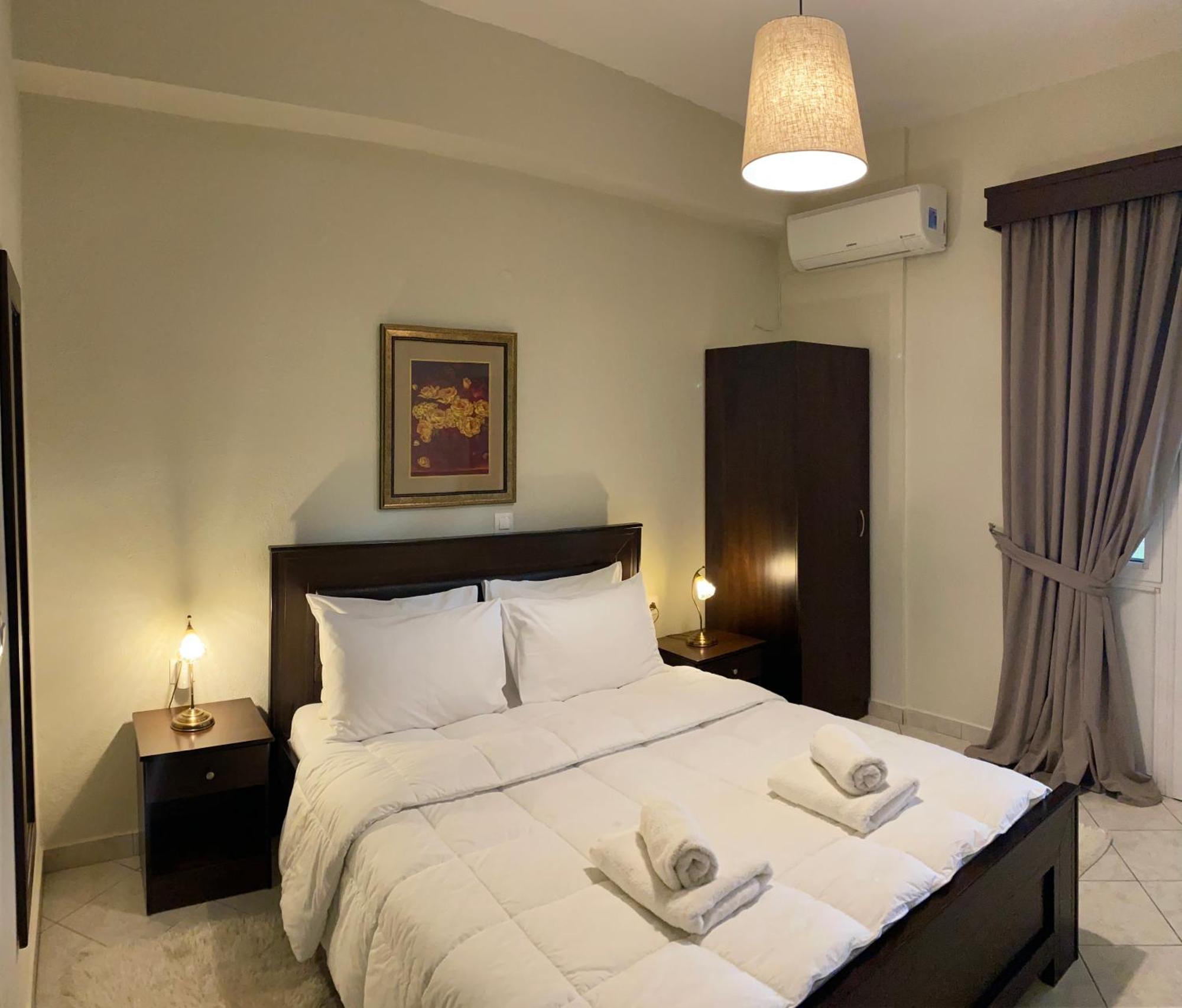 Lithos Apartment Loutraki  Bagian luar foto