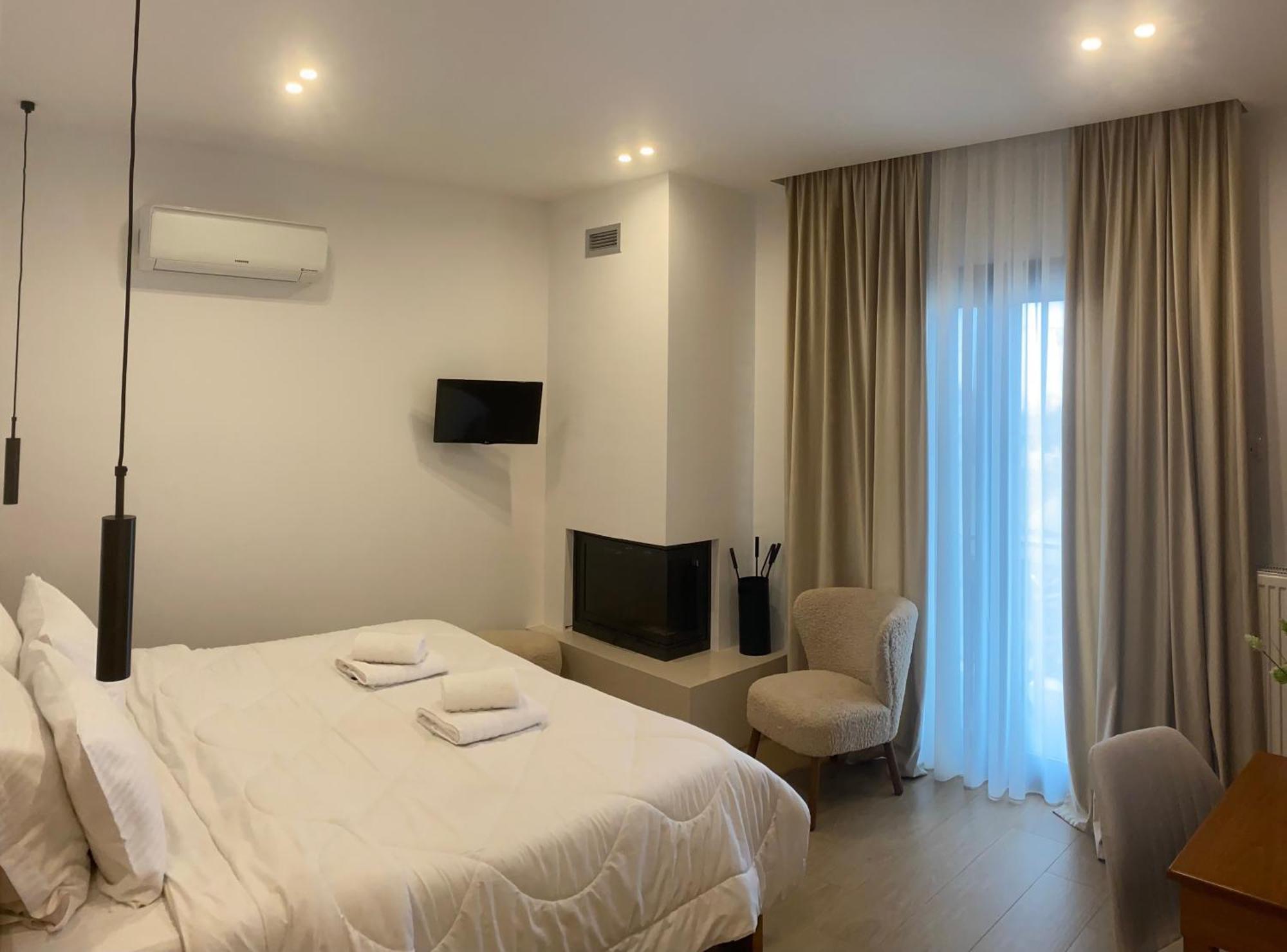 Lithos Apartment Loutraki  Bagian luar foto