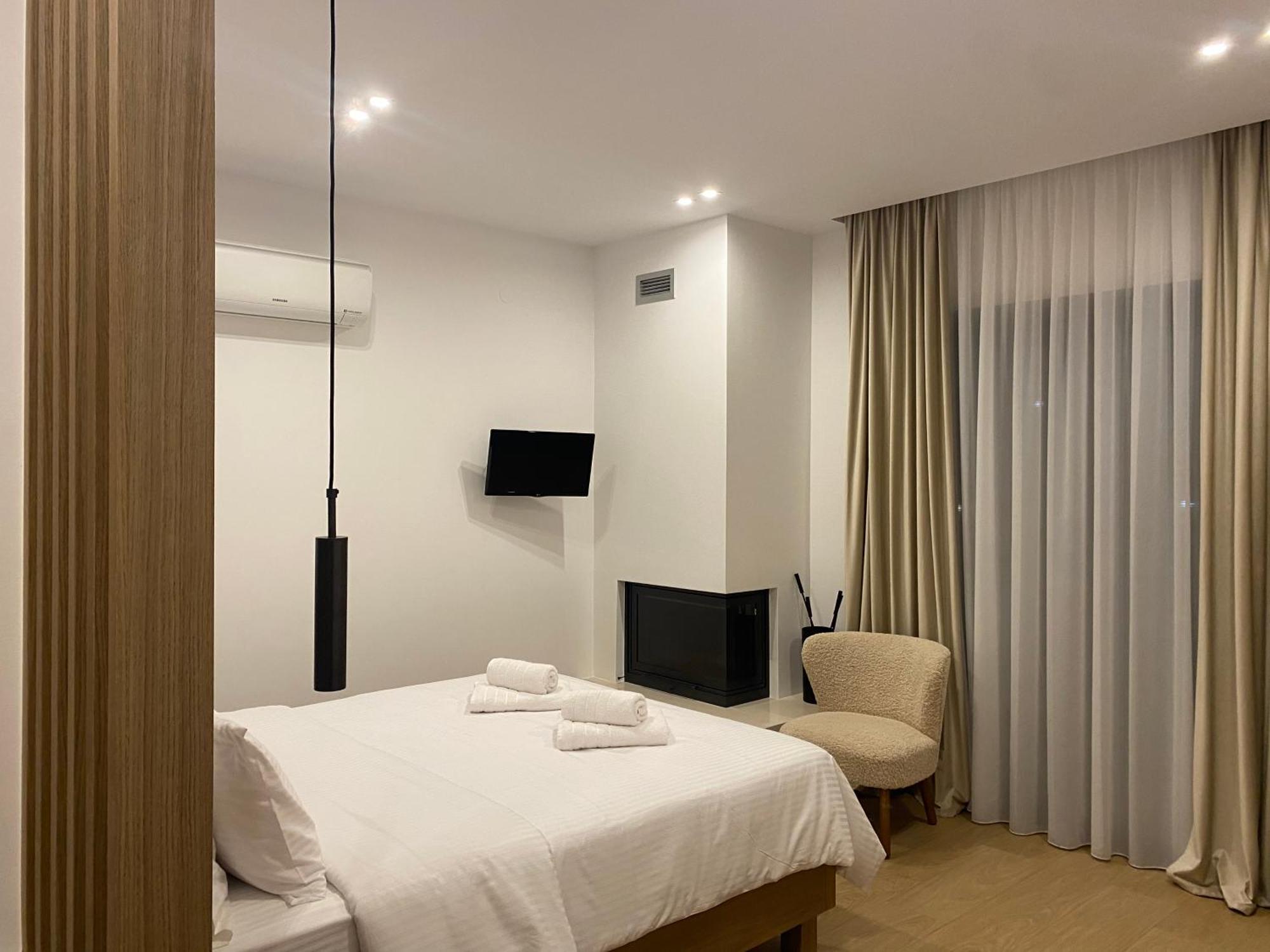 Lithos Apartment Loutraki  Bagian luar foto